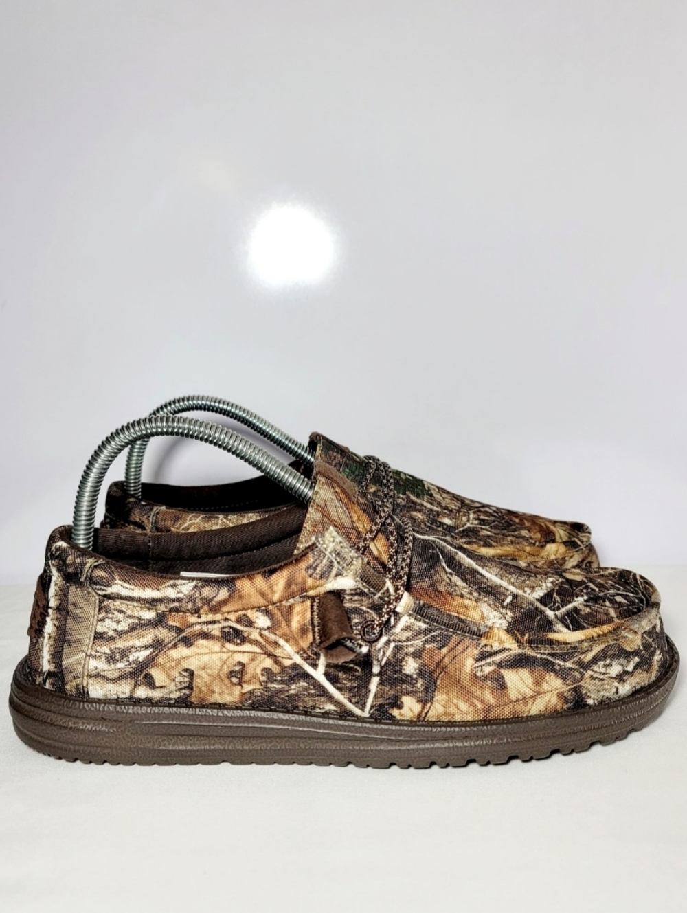 Hey Dude Men's size 9 Wally Real tree edge       slip -on Loafer's